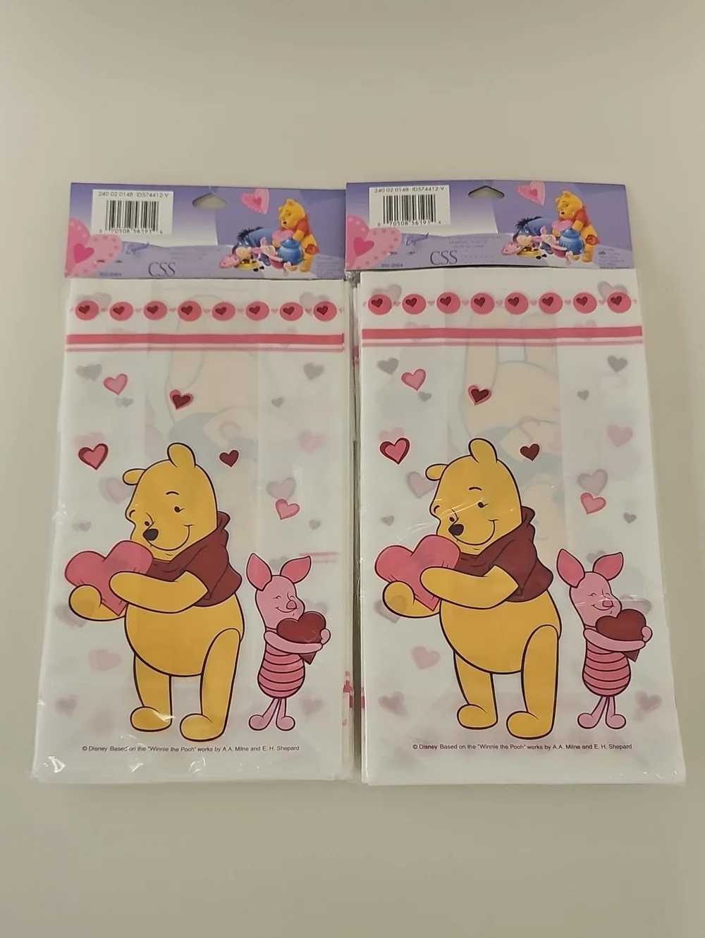 New Disney Valentine Treat Bags -Winnie the Pooh & Mickey Mouse - Qty 4 Packages